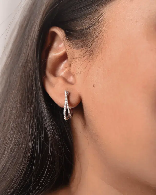 Drishti Jewels Diamond Asymmetric Bali